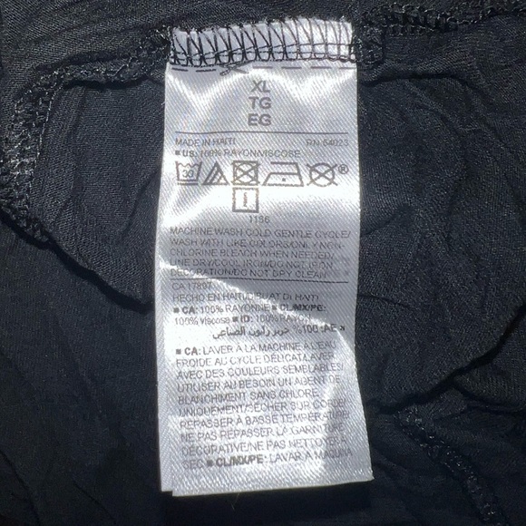 Old Navy Black Moon Phase Tank Shirt Size XL - Picture 6 of 6